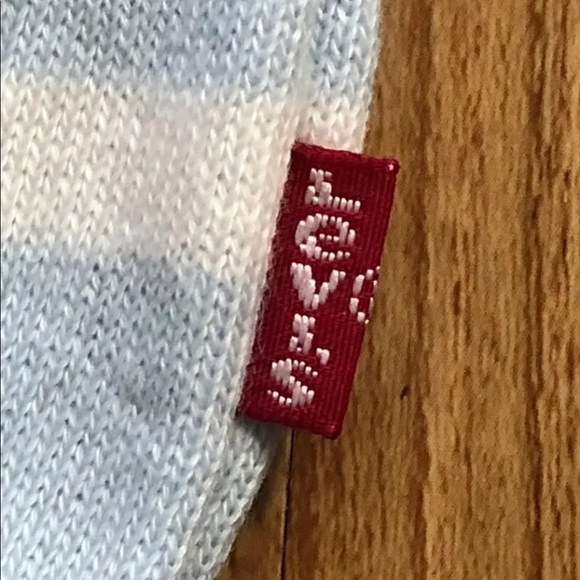 NWT Levi’s Cropped Smocked Sweater Large $60.00 - Picture 8 of 12